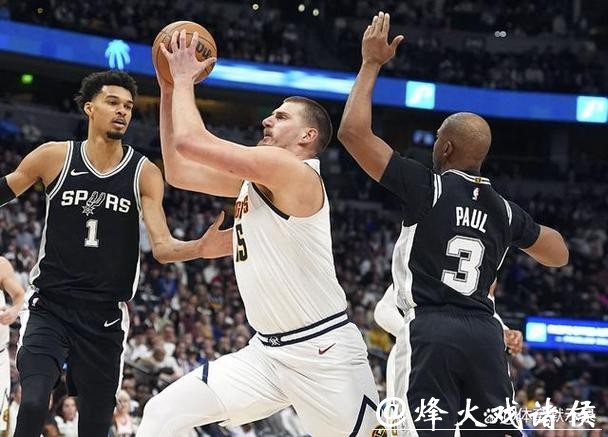 掘金主场惜败骑士,马刺领先扩大火箭紧追 掘金主场惜败骑士,马刺领先扩大火箭紧追