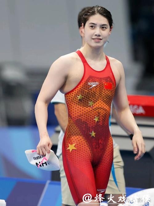 张雨霏谈全运会：有在慢慢“变回小将”